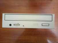 Привод Mitsumi CRMC-FX4830T 2000 року.