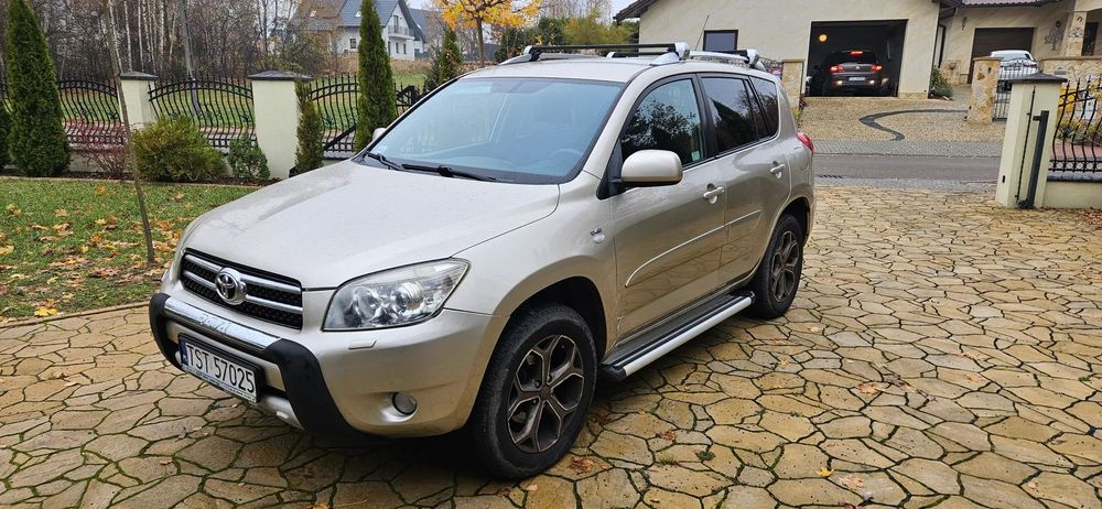 Toyota RAV4 Toyota RAV4 2.2 D-4D 4x4