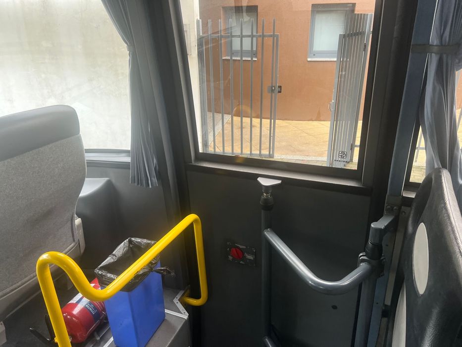 Toyota Optimo 2k Ano 2010 minibus/ autocarro 27 L