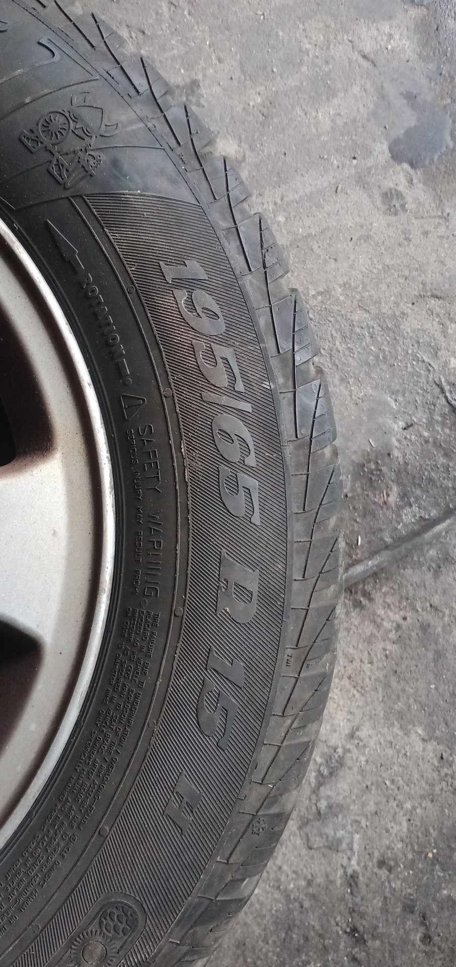 195/65 r15 opony wielosezonowe felgi aluminiowe