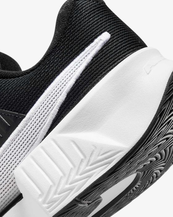 США! Кросівки Nike GP Challenge Pro HC Air (40р по 49.5р) (FB3145-001)