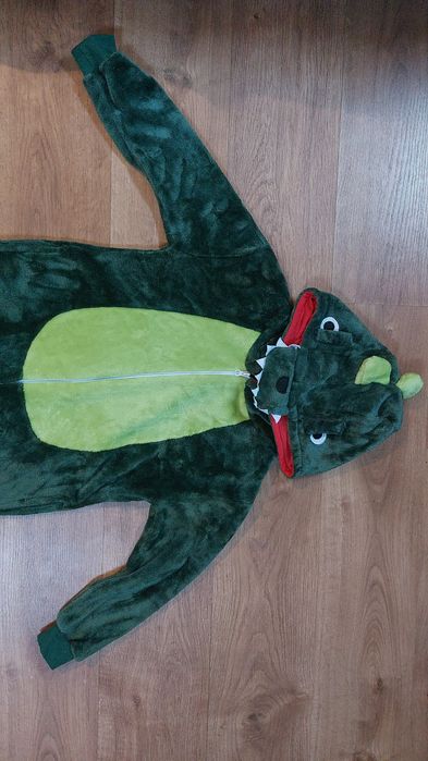 Pijama macacão dinossauro 10 anos