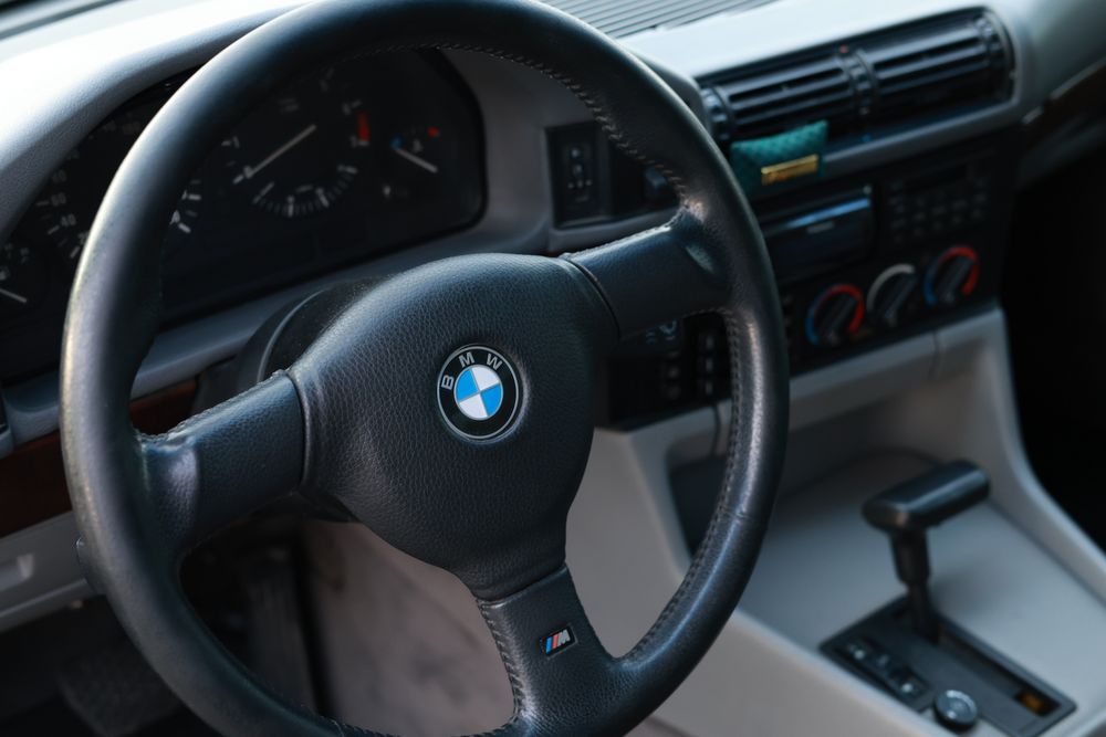 Продам BMW 525i акпп