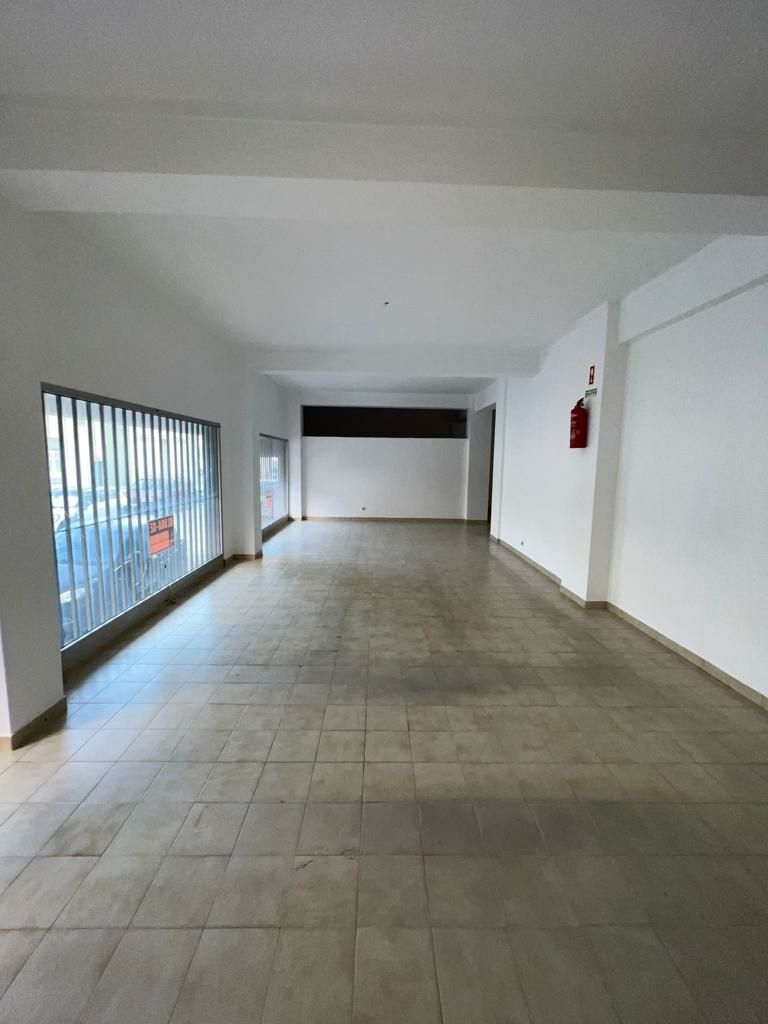Loja 70m2 centro Loulé