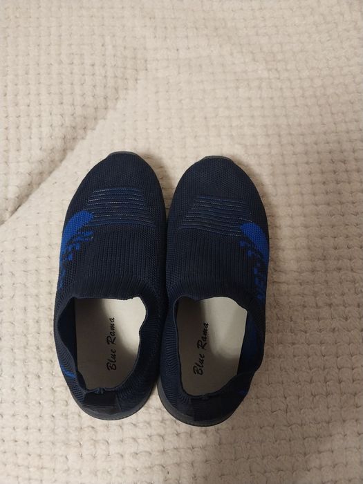 Кросівки на змінне