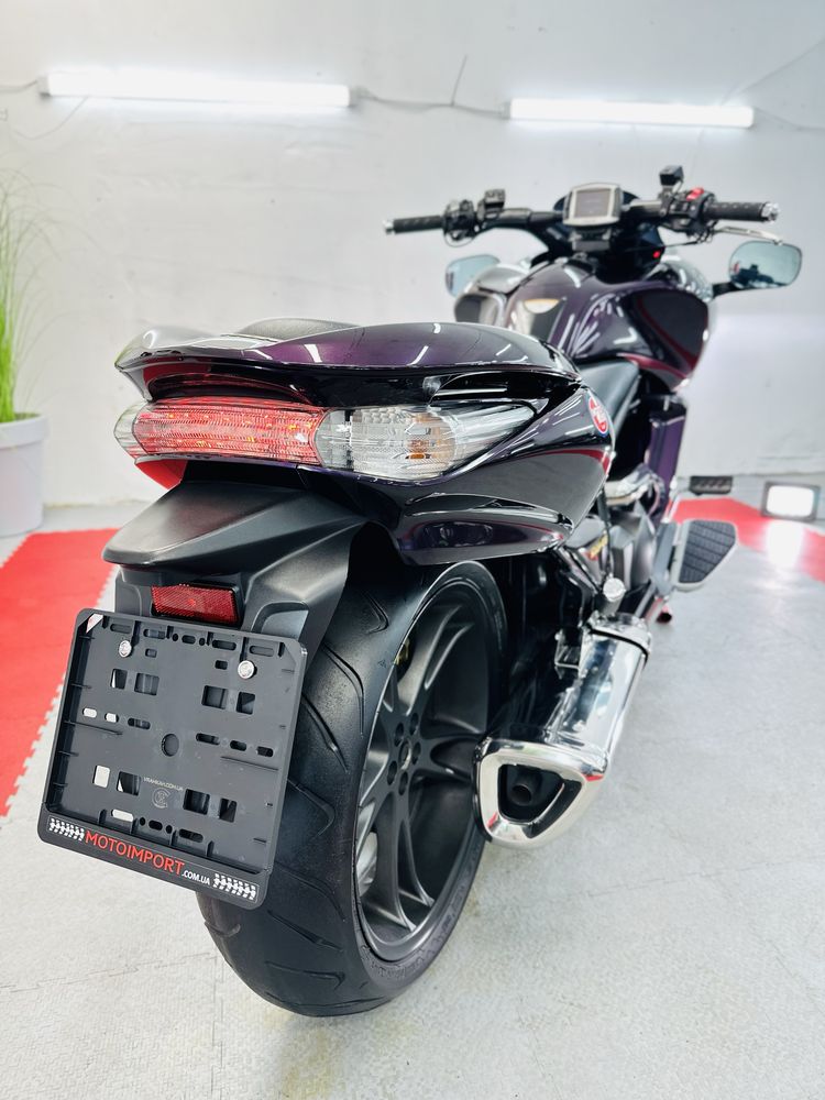 мотоцикл Honda DN-01 ABS АВТОМАТ з Японії+ є доставка