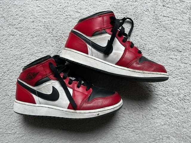 Sapatilhas Originais Nike Air Jordan 1 Mid retro para rapaz