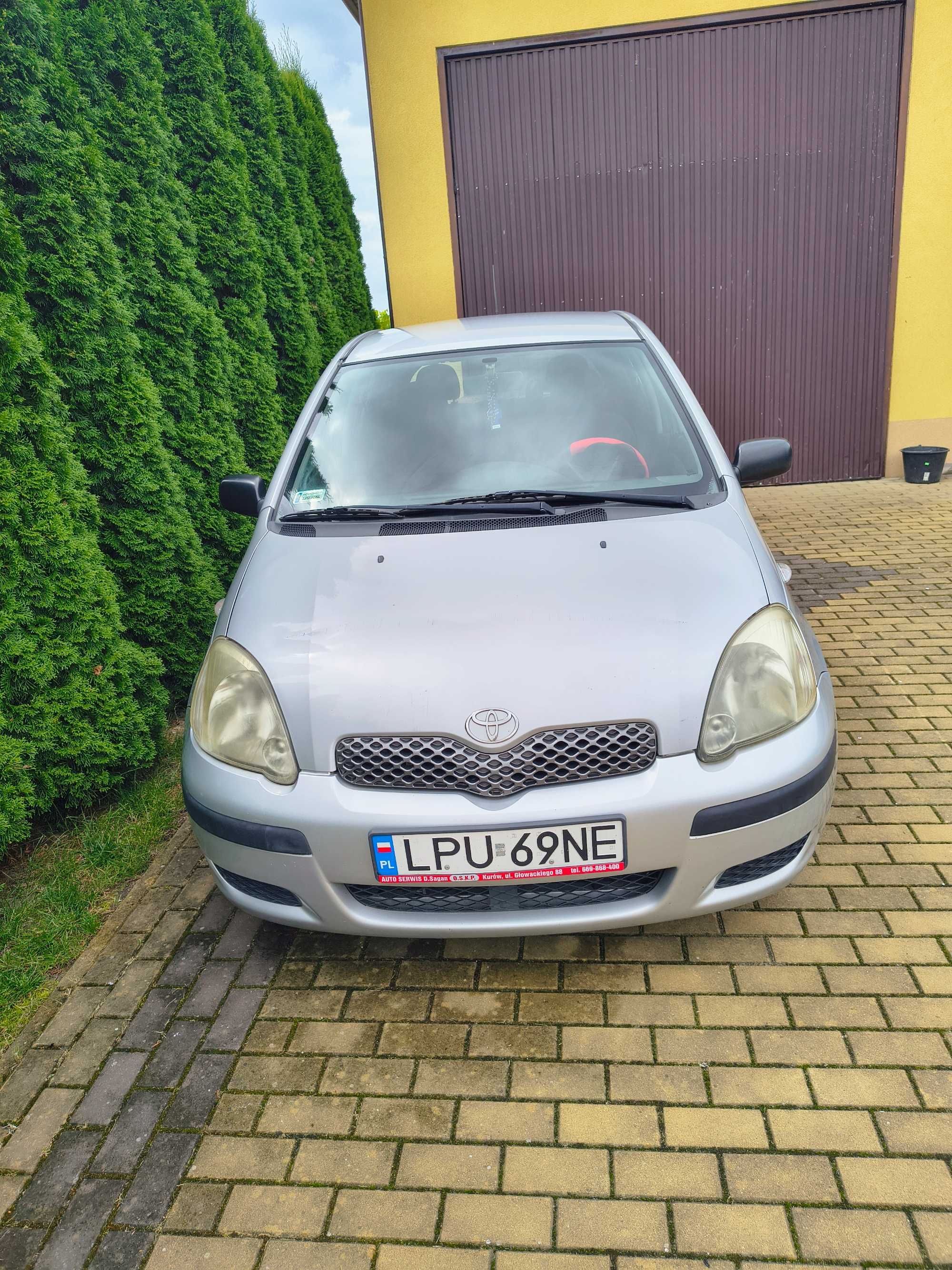 Toyota Yaris 1.0 benzyna 2005