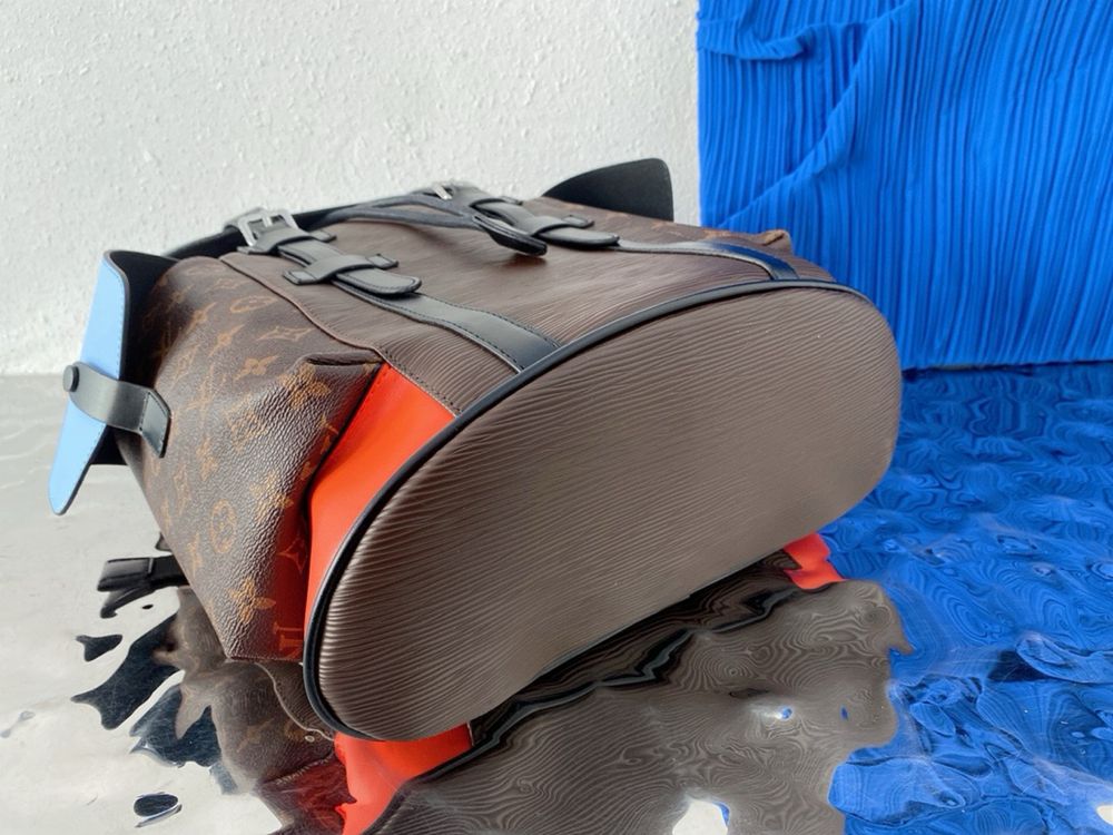 Louis Vuitton /рюкзак Christopher PM (12 кольорів в наявності)