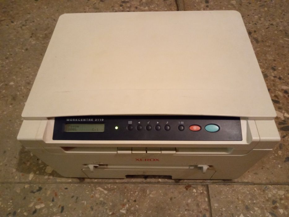 Продам МФУ принтер Xerox 3119