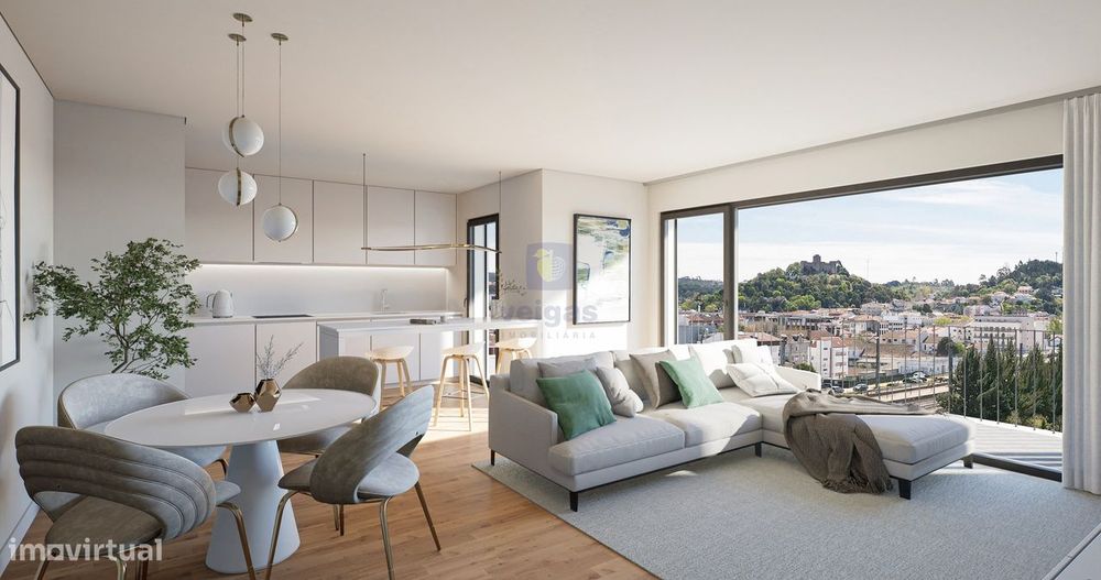 Apartamento T2 novo  no centro de Pombal com garagem e elevador