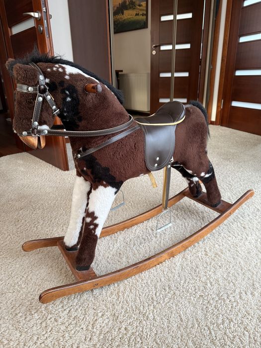 Koń na biegunach duży