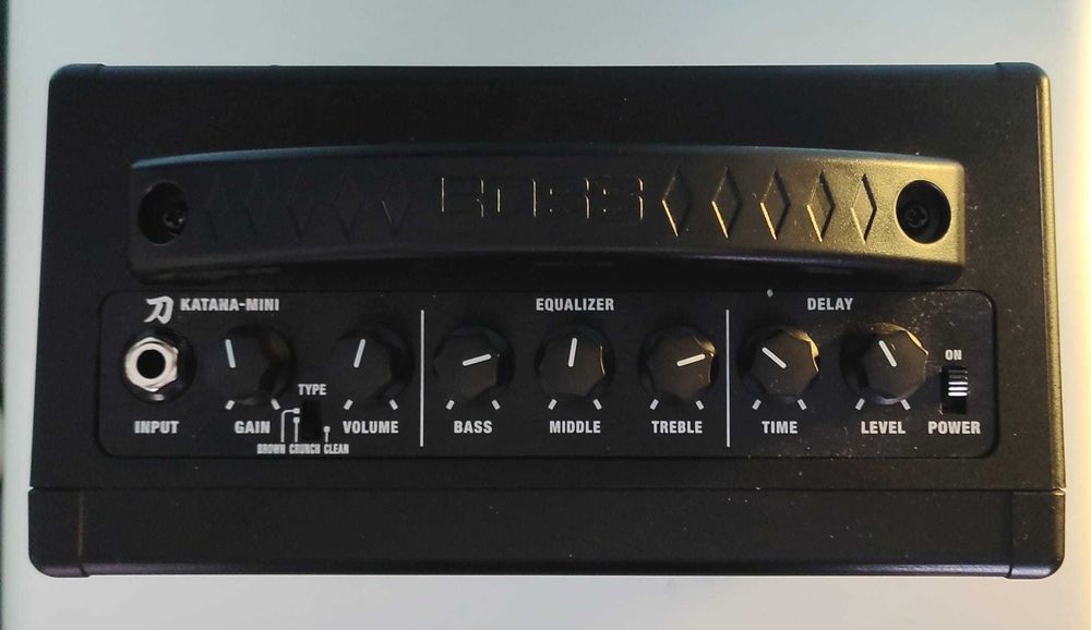 Amplificador Boss Katana Mini