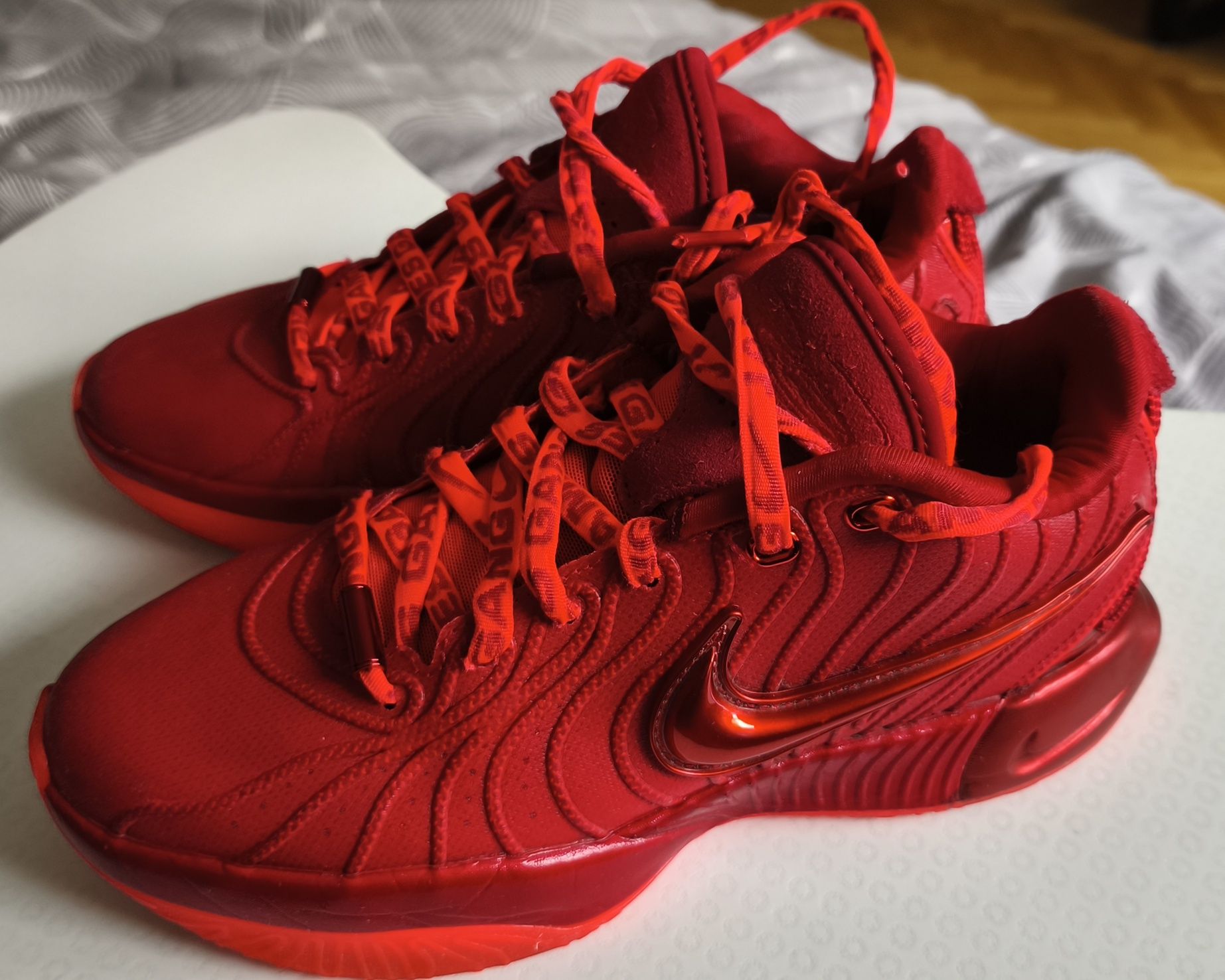 Buty Nike LeBron 21 James Gang Czerwone r. 37,5