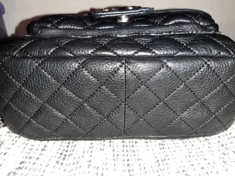 Carteira_Mochila em pele Purificacion Garcia