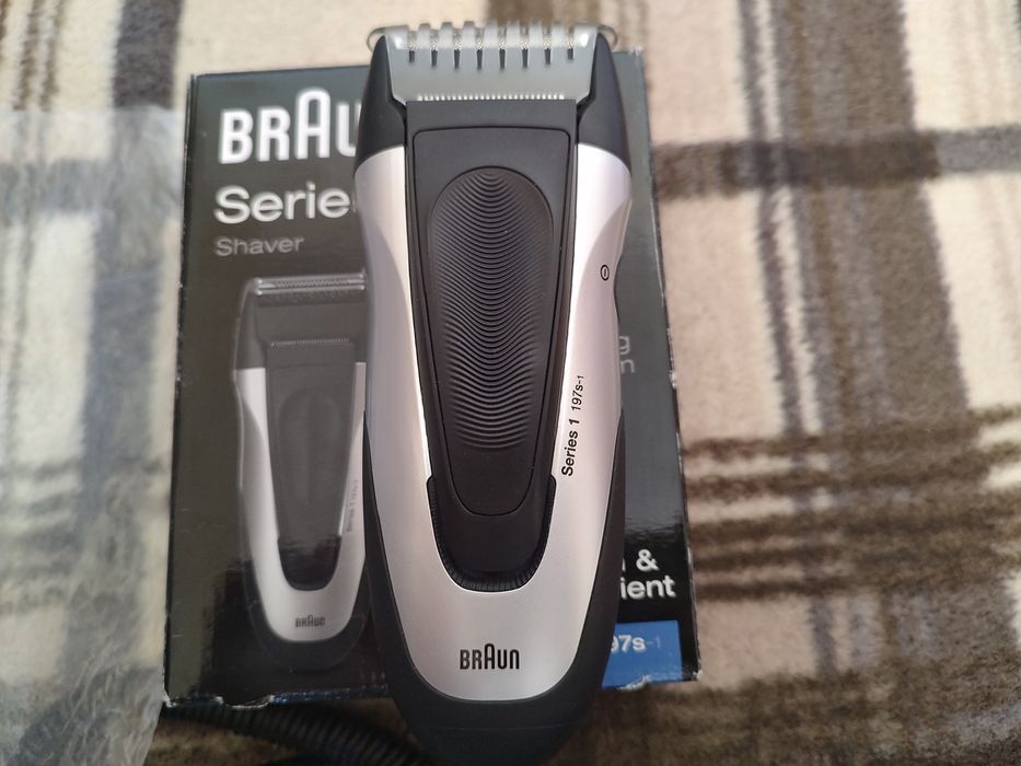 Бритва аккумуляторная Braun Series 1 197s, зарядка для бритвы
