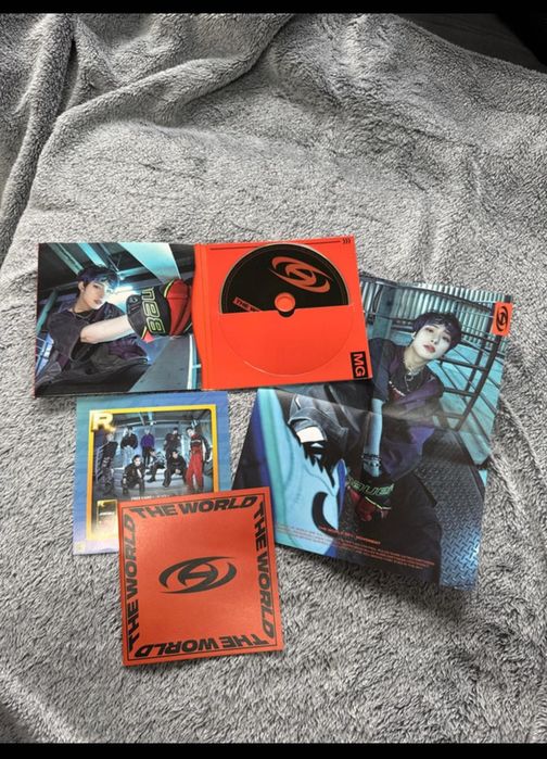 Album Ateez The World EP.1 : Movement (Digipack ver.) Mingi