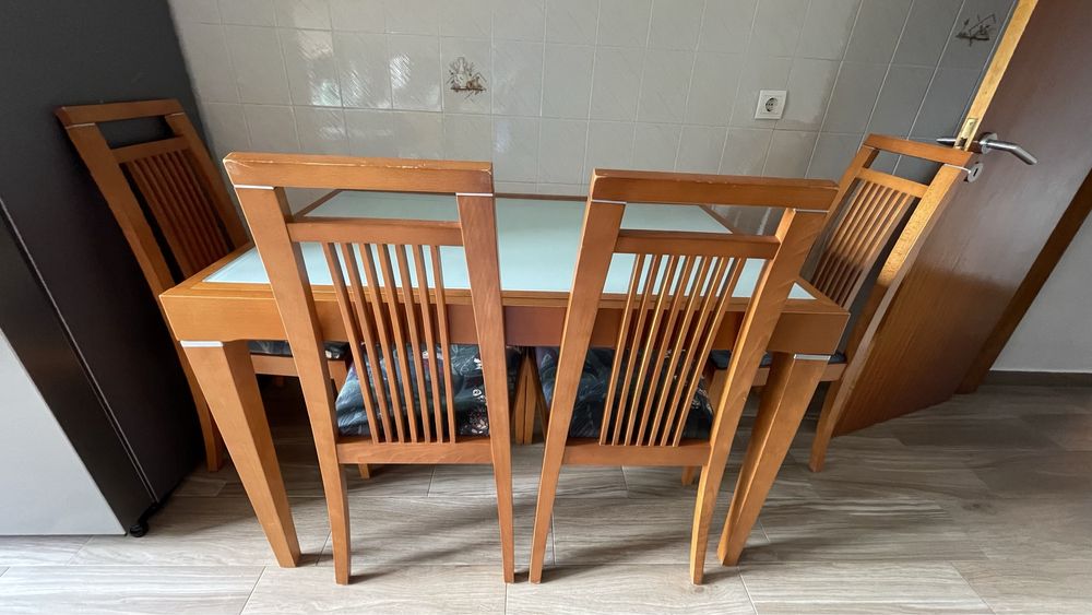 Mesa cozinha + cadeiras