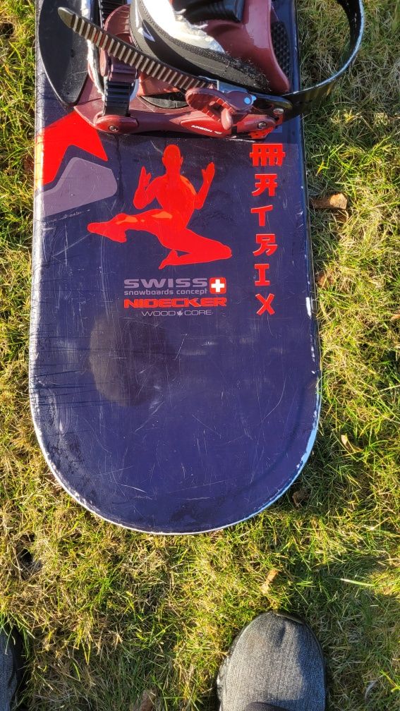 Deska snowboardowa Nidecker