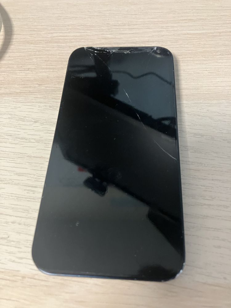 iPhone 12 mini 64GB | uszkodzony wyświetlacz, bateria i kamera tylna