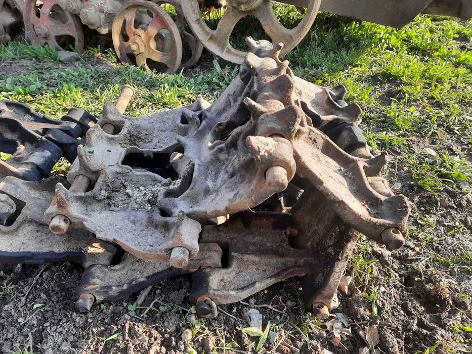 Запчастини  трактора бульдозера дт75