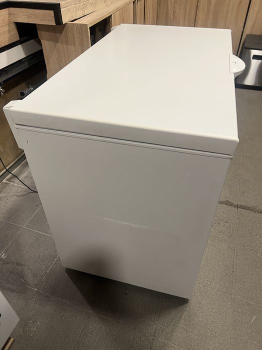 Congelador horizontal - INDESIT  300 H