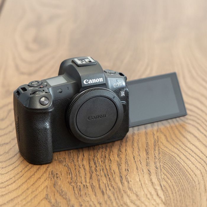 Canon EOS R - Corpo