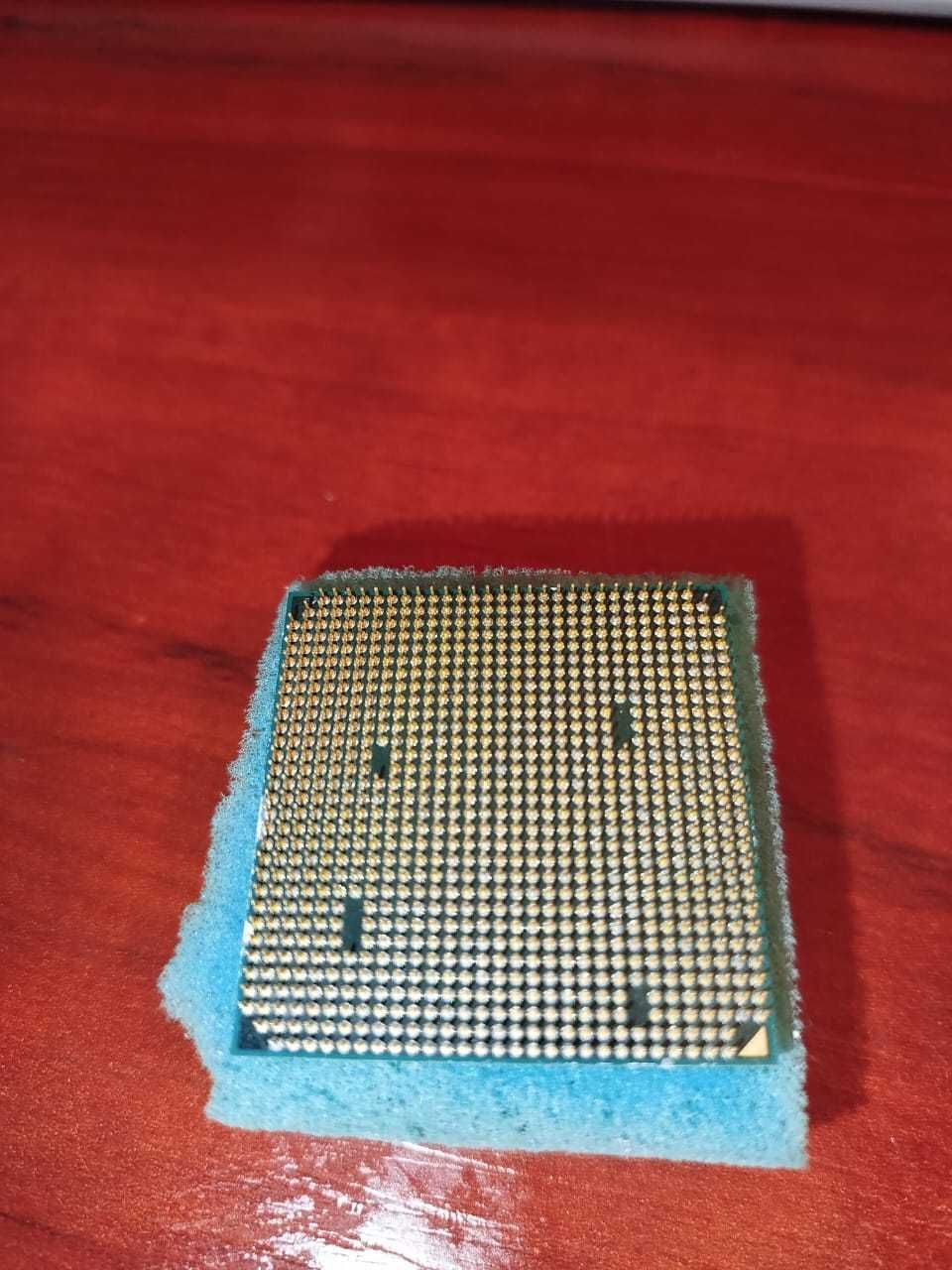 Процесор AMD Phenom II X4 945 3.0 GHz (HDX945WFK4DGM) AM3