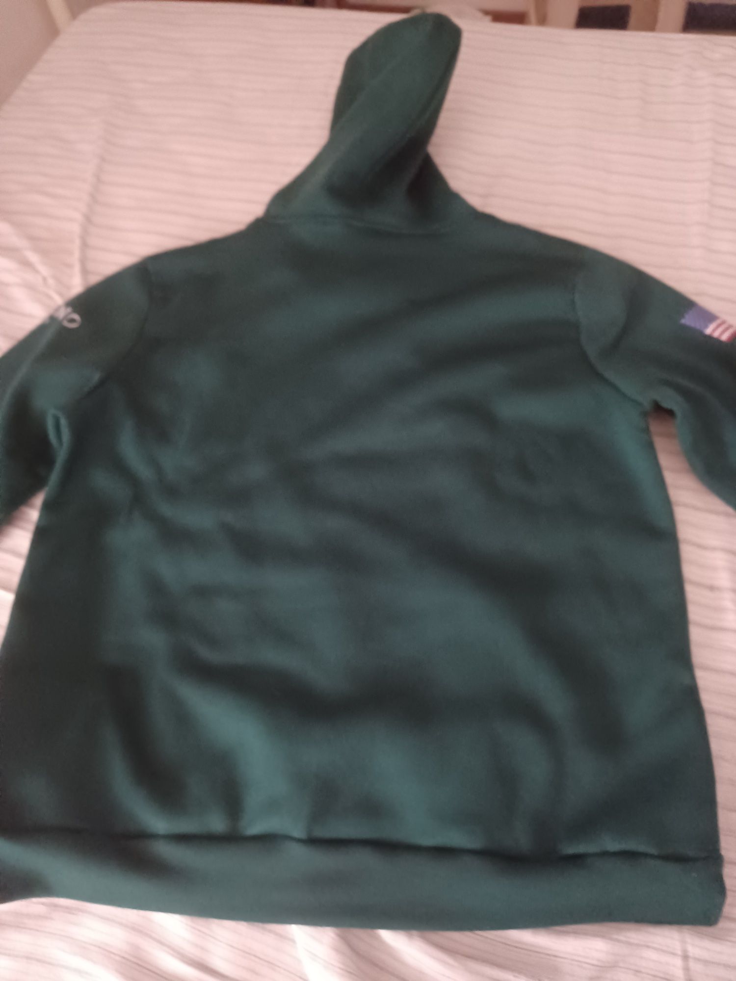Camisola com capuz