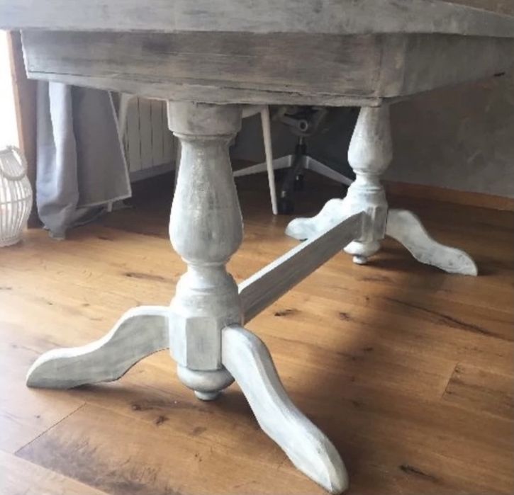 Dębowe ręcznie rzeźbione nogi do stołu 160x80