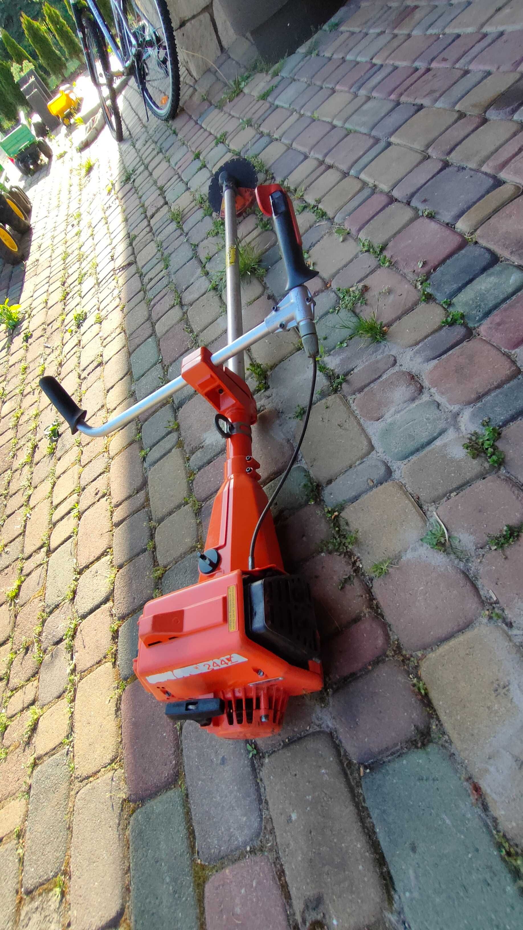 Kosa spalinowa Husqvarna 244 r bardzo mocna profesjonalna 3,5 konia