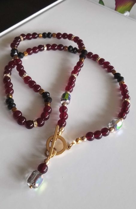 Naszyjnik z naturalnym granatem