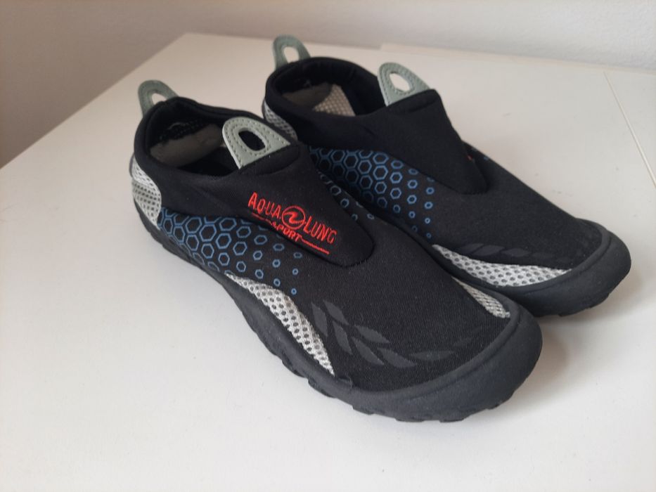 Buty chłopięce do wody rozm. 37