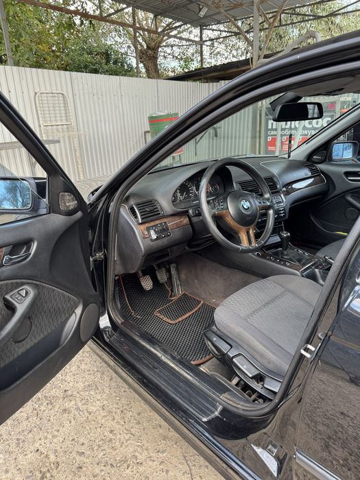 Bmw e46 320d 2001 рік