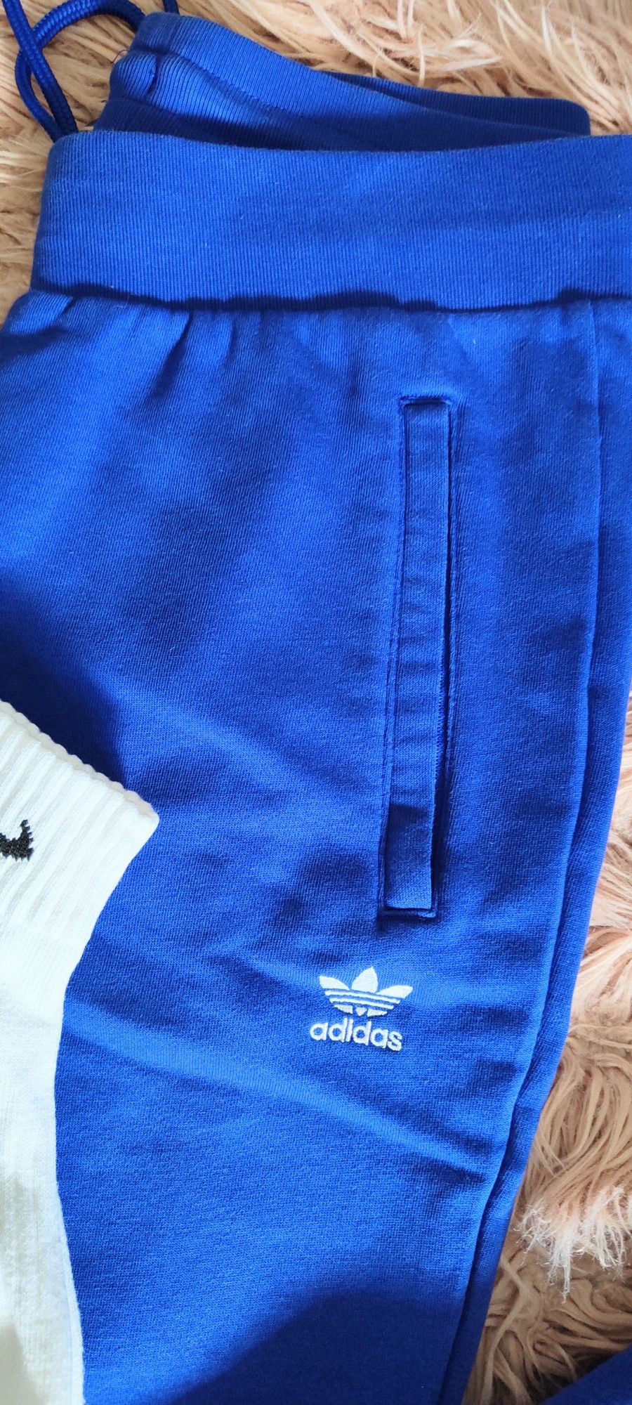 Spodnie dresowe Adidas s/M 36/38 Nike skarpety