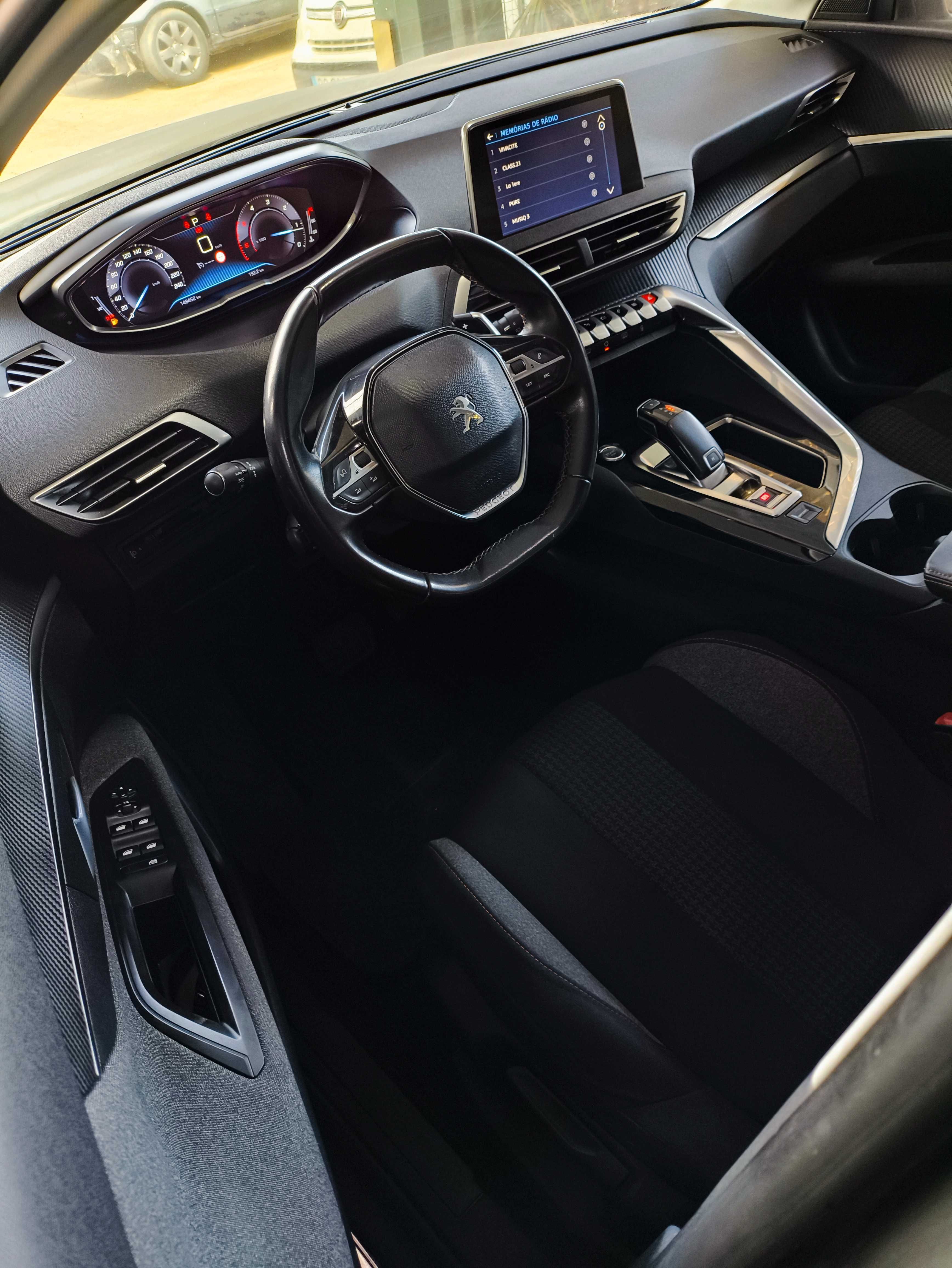 Peugeot 3008 1.6 Diesel Automático
