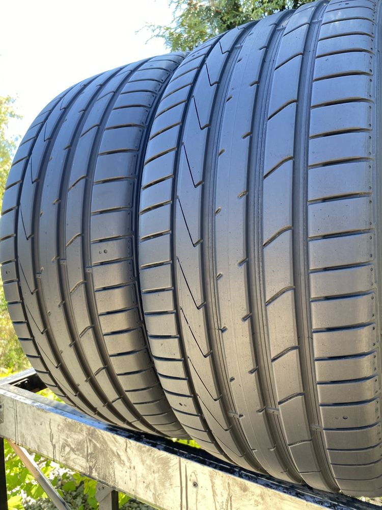 235/40/19 XL RO1 Sprzedam pare opon Hankook