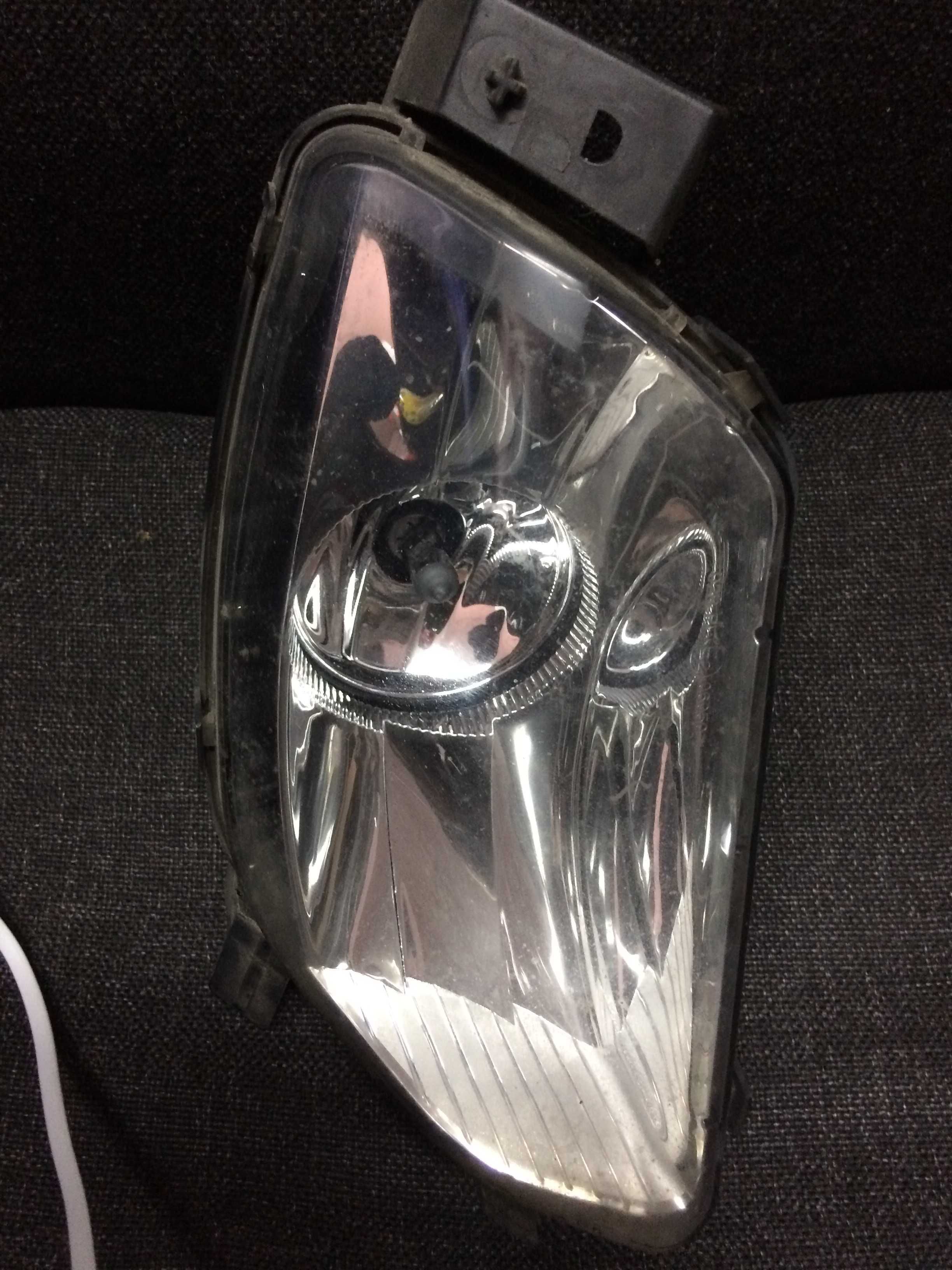 halogen peugeot 308 sw pr le.