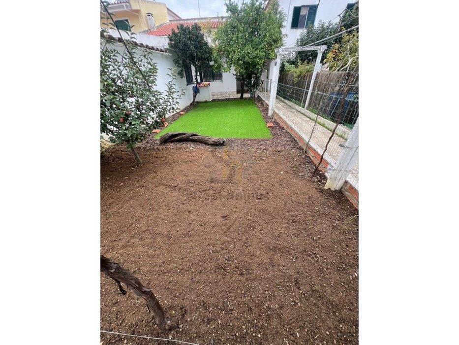 Casa rustica com jardim