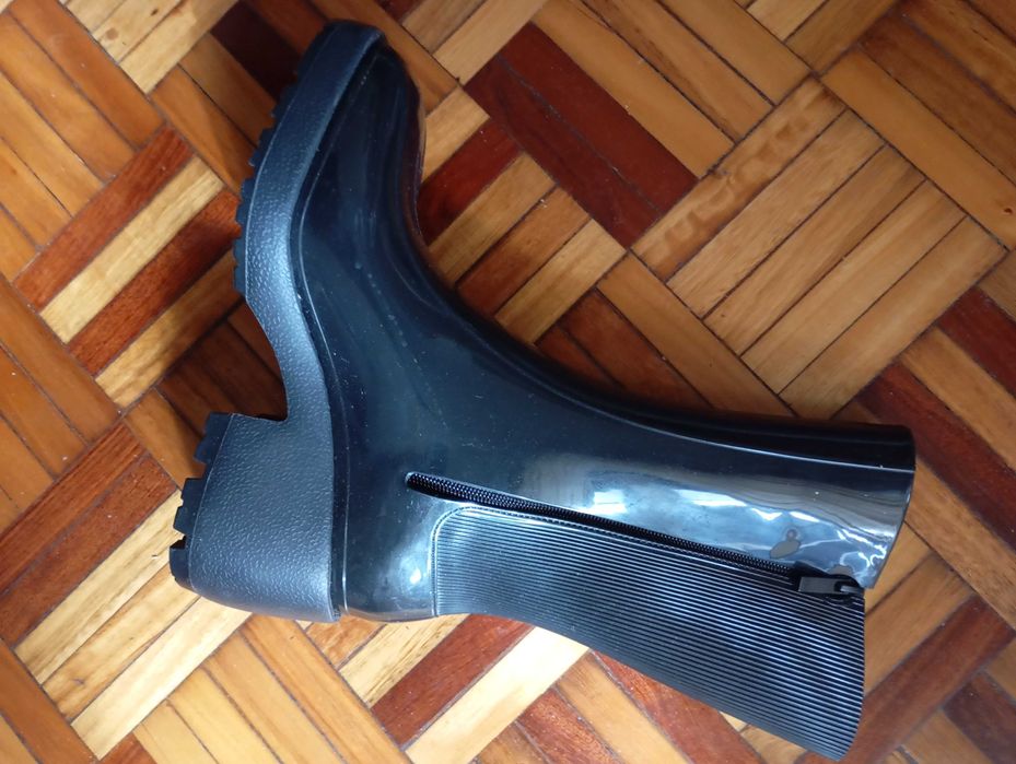 Galochas Melissa como Novas