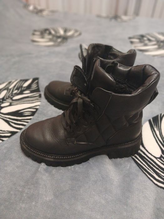 Шкіряні зимові черевики