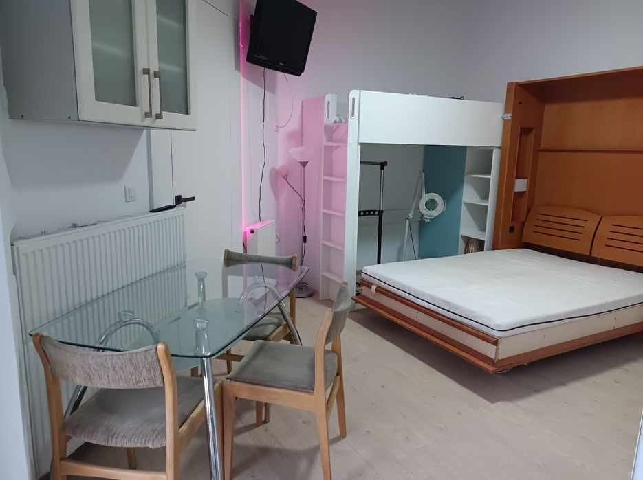 Kawalerka ;pokoi; apartament; квартира; комната