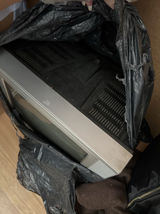 Телевізор 300 грн невеличкий робочий