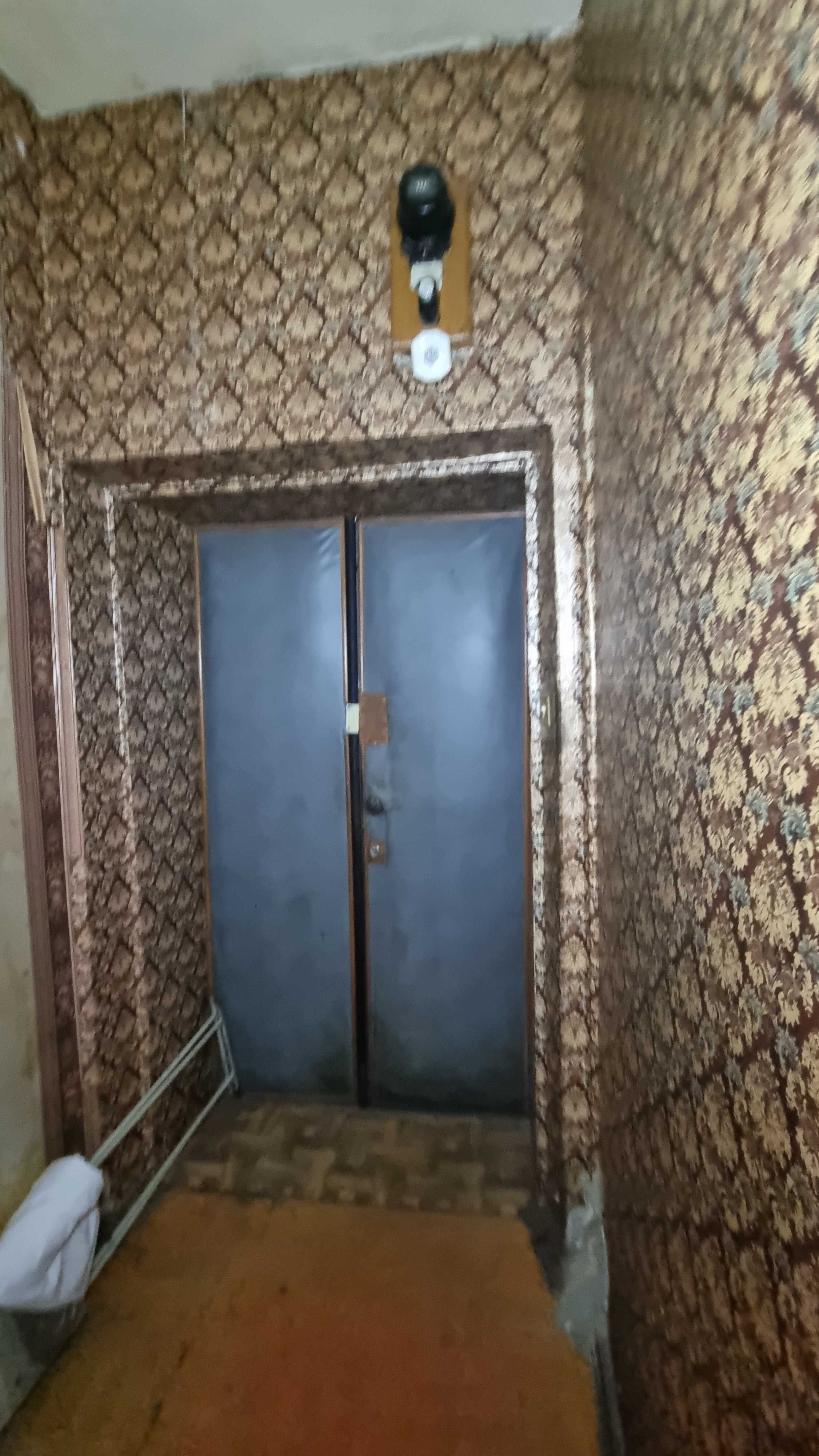 3х кімнатна 80м2 на 4 Фонтану, спецпроект, АГВ, під ремонт