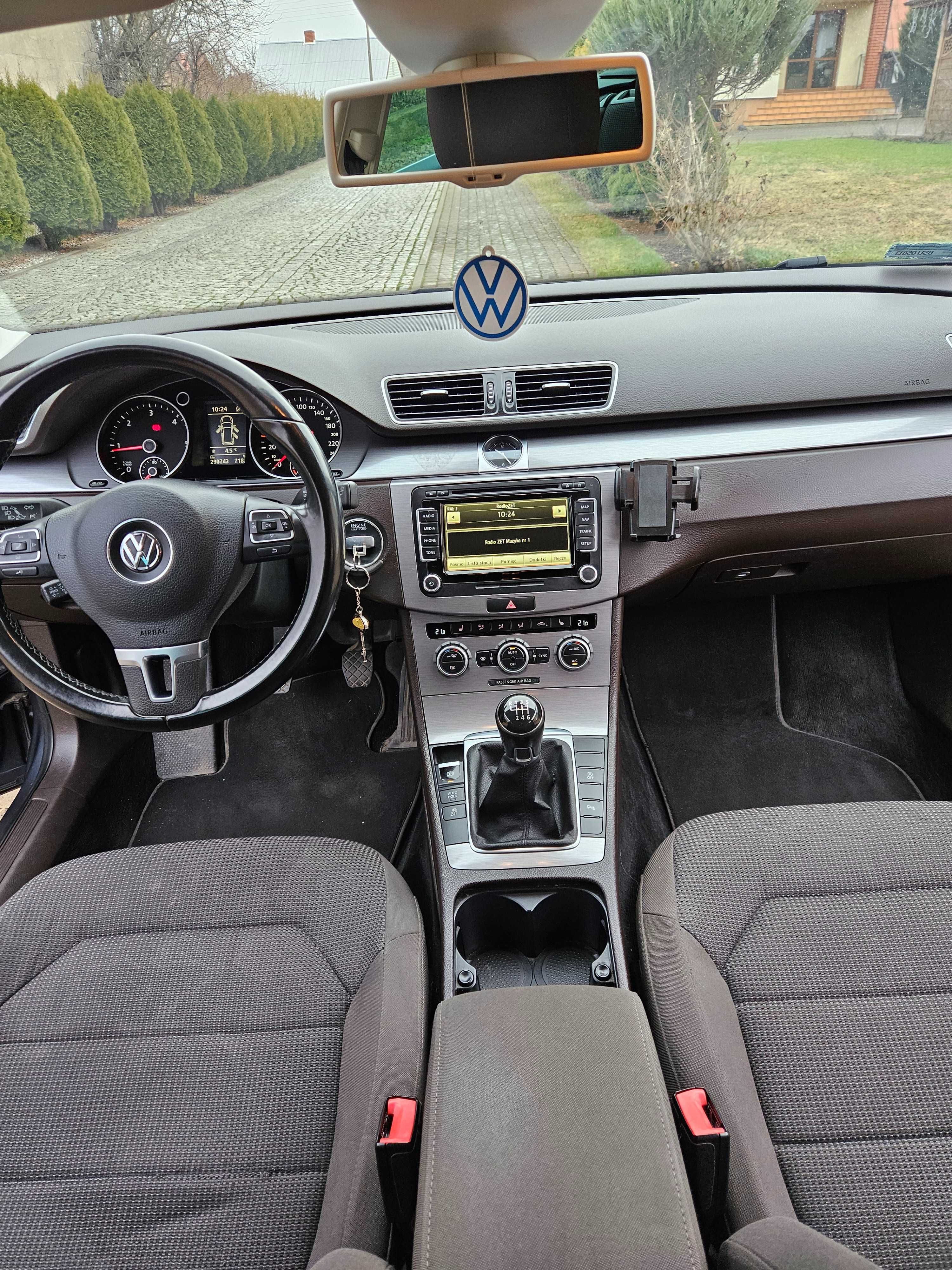 Volkswagen Passat 2.0 TDI, jeden właściciel, bogato wyposażony