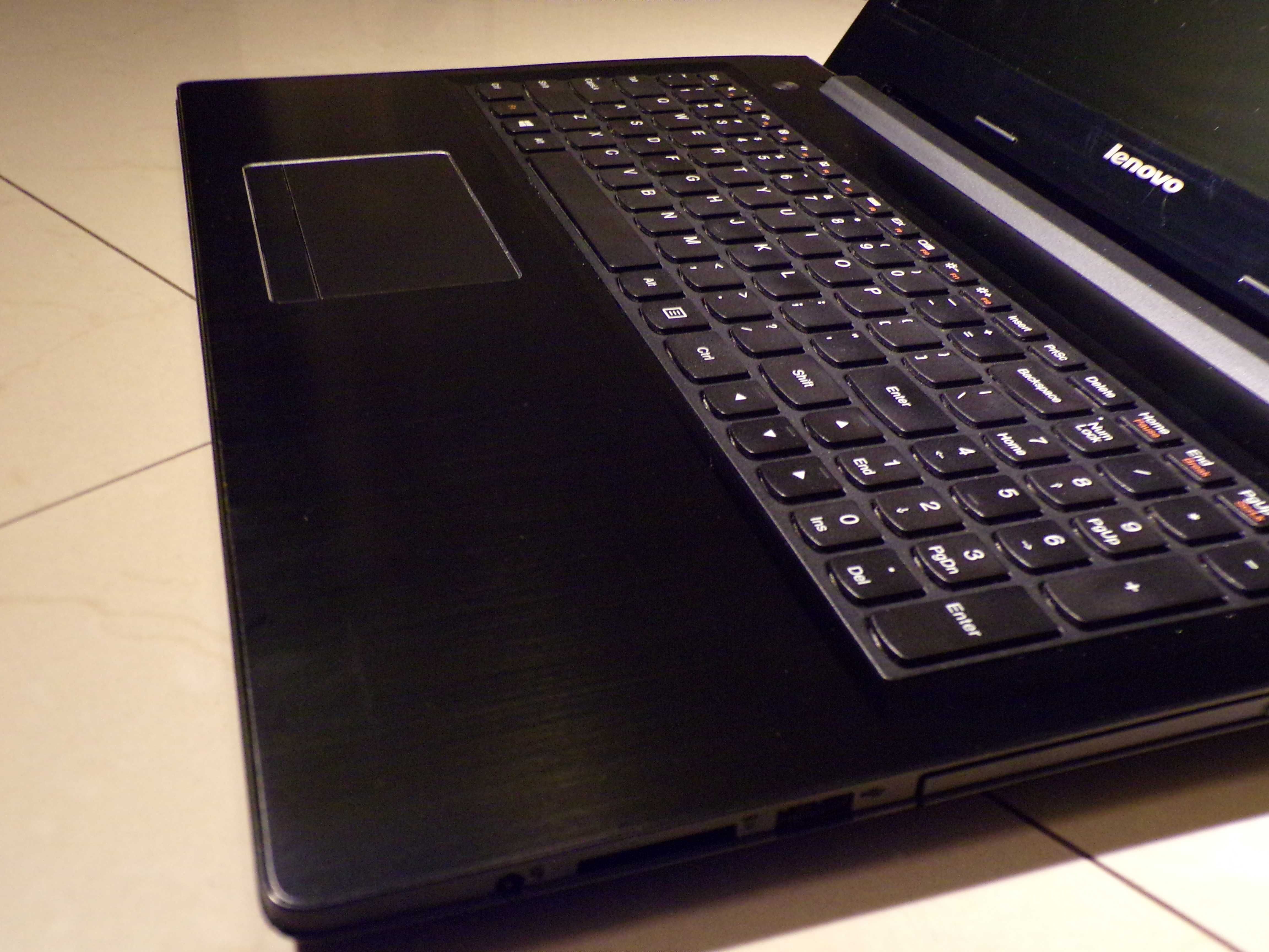 Laptop Lenovo G50-70 16GB RAM Intel core i7 2.40GHz Nivida 840M