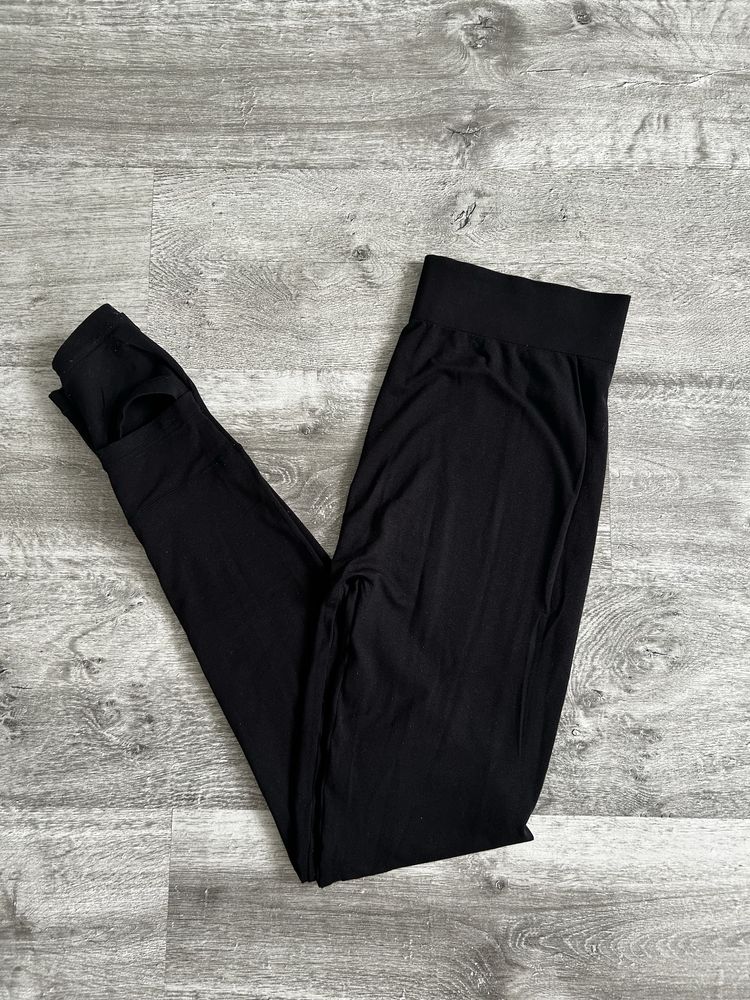 Czarne legginsy Active by Tchibo L
