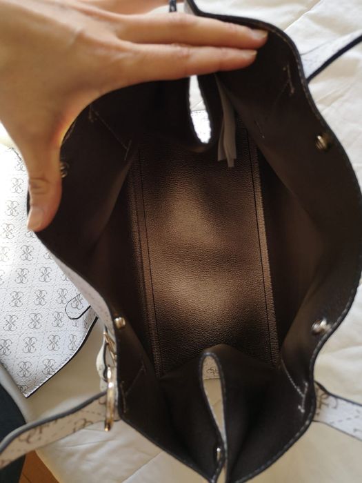 Mala de ombro GUESS Monograma