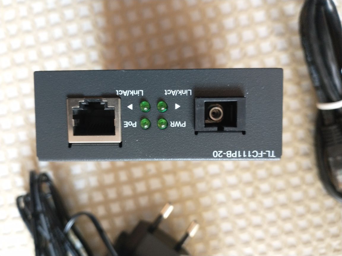 Media konwerter WDM, 10/100 Mb/s z portem PoE