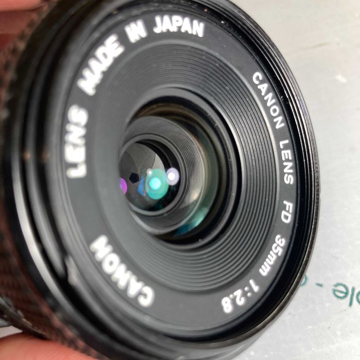 Canon FD (nFD) f35 mm, F2.8-22